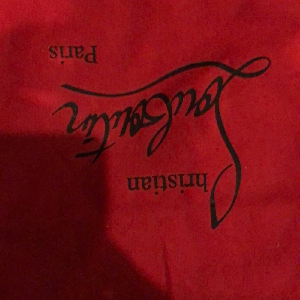 Worn twice 39 1/2 red bottoms 100% authentic - Picture 2 of 4